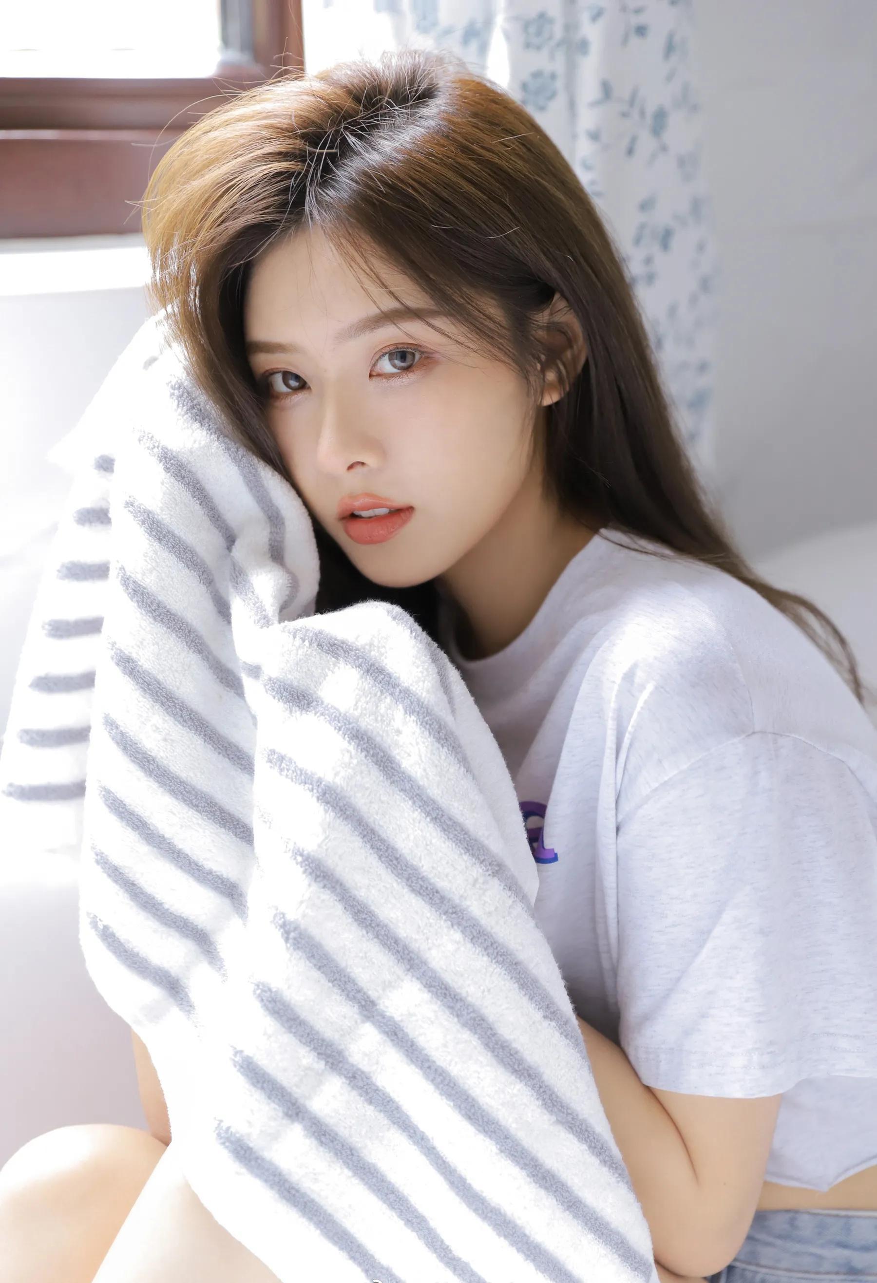 正版美女游戏探索21454美女游戏，一场视觉与互动的盛宴-第1张图片