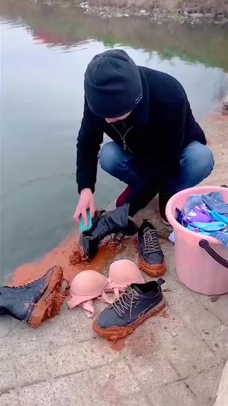 我想让你把我弄湿英文关于我想让你把我弄湿的探索与体验-第3张图片