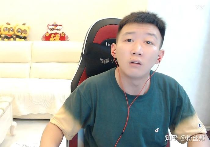 yy之华丽三国小说YY之华丽三国，穿越历史的风云，探寻英雄的足迹