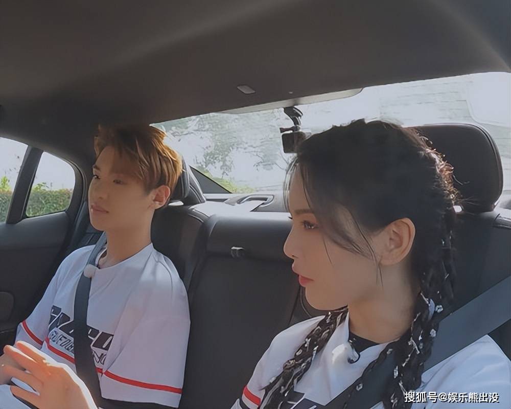 曜镜cp曜与镜的极限挑战，一场剧烈运动的视频记录