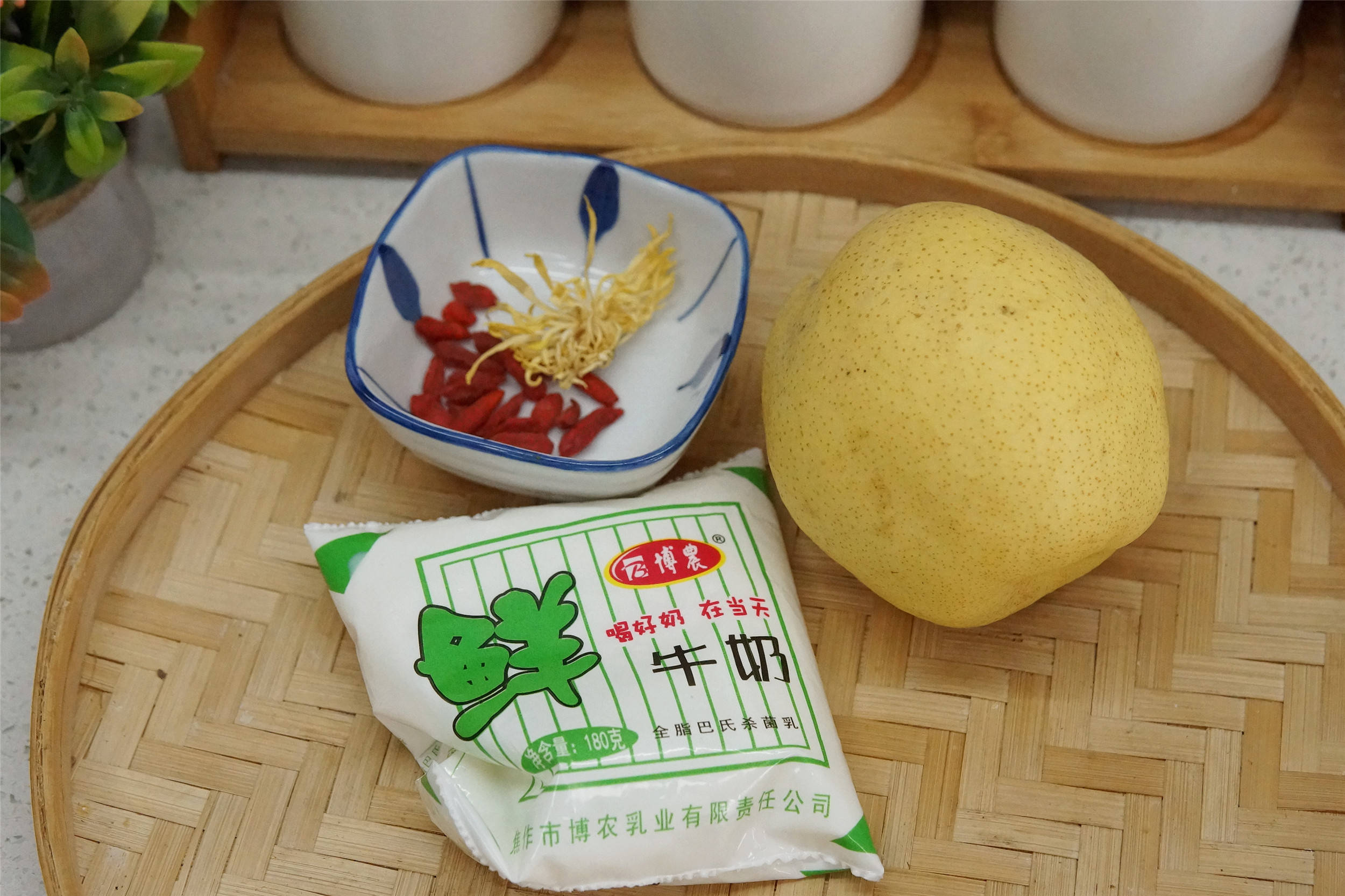 椰梨撞奶的独特魅力，探索poH的秘密-第1张图片