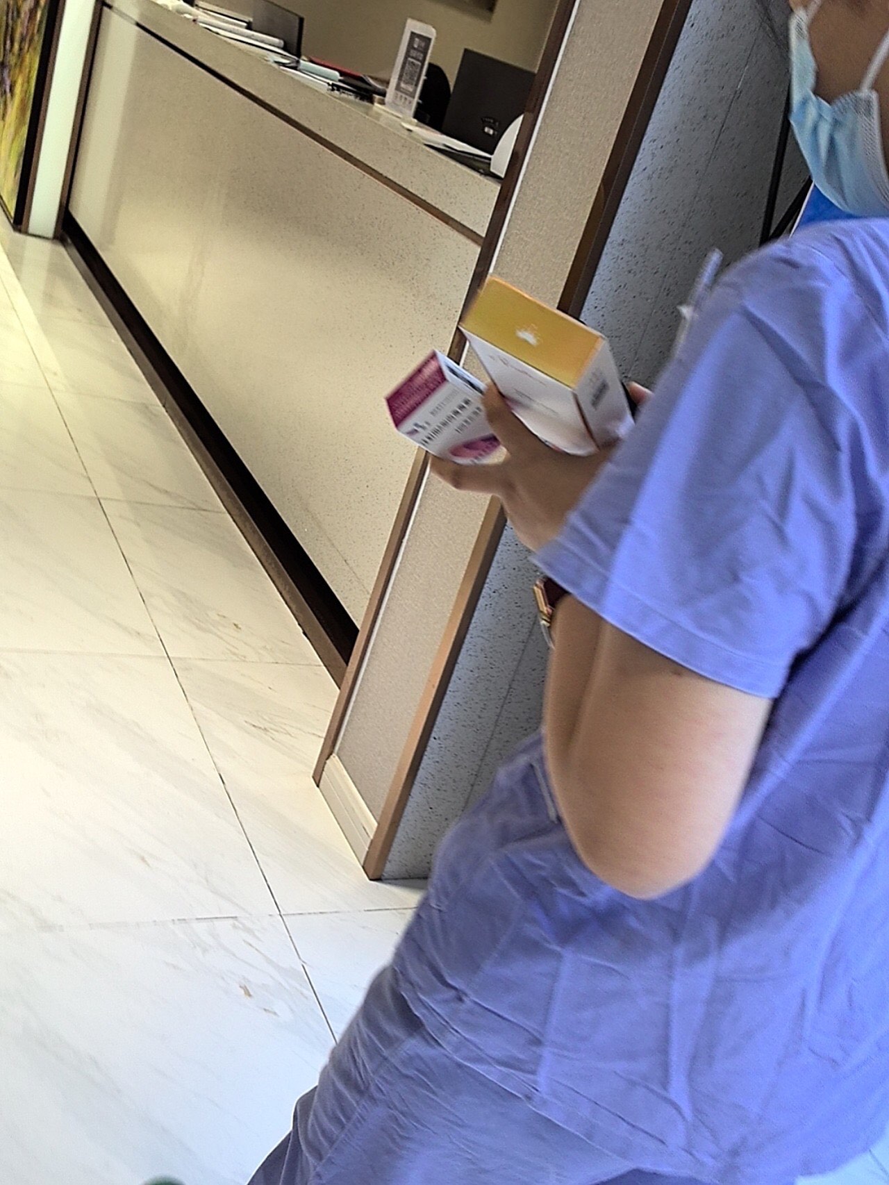 辣妞范24种辣妞范体验区之旅，千部精彩内容深度探索-第2张图片