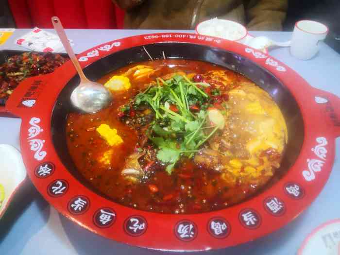 善良的老师3中字巴巴鱼汤饭惹人善良的老师与美味的鱼汤饭