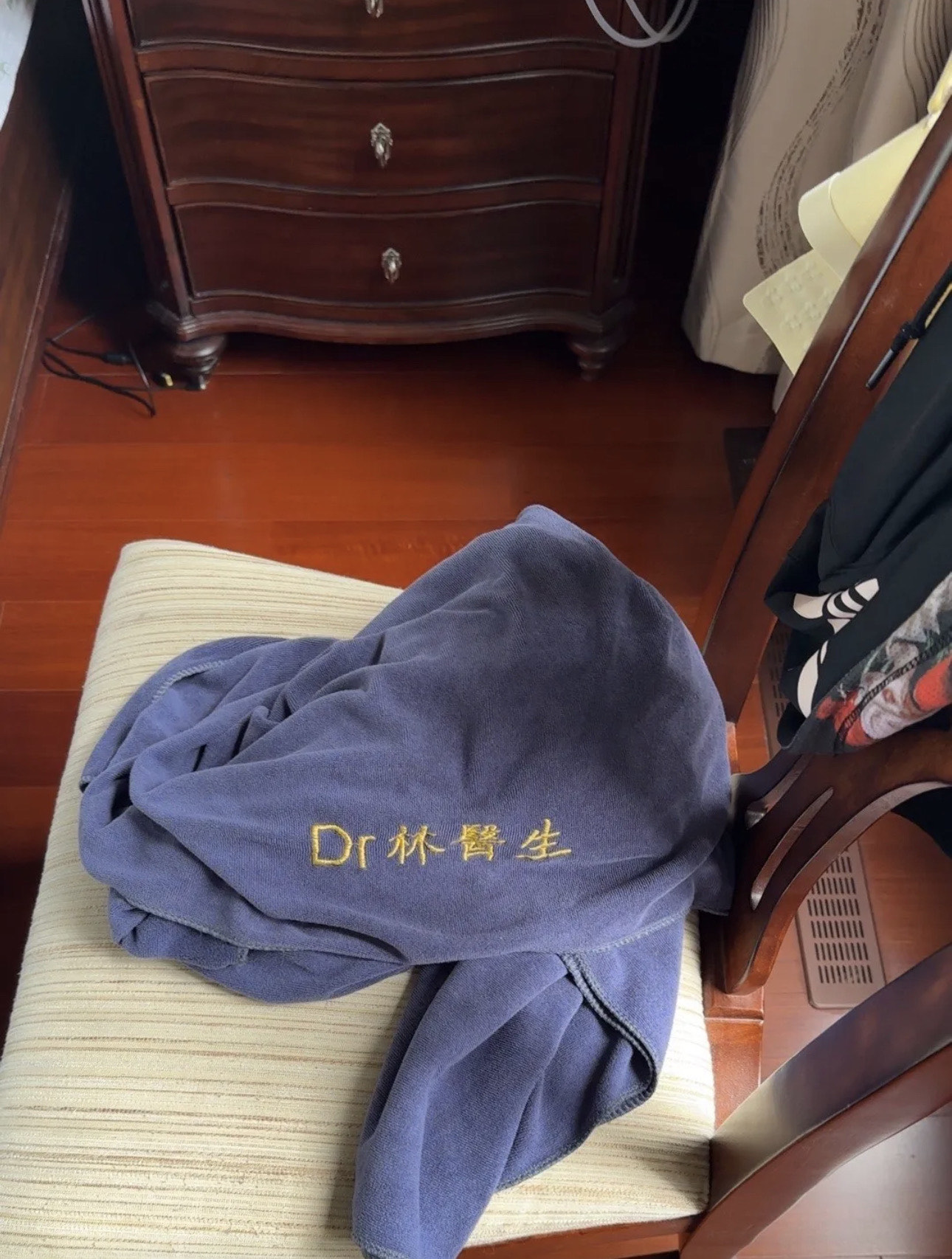 床上暖心时刻——免费视频资源分享-第2张图片
