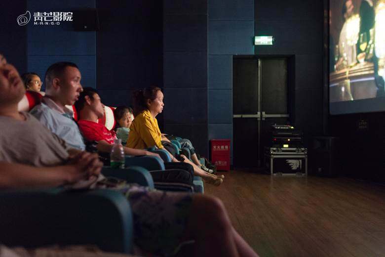 无人影院在线播放视频无人影院在线播放视频的探索与体验-第3张图片
