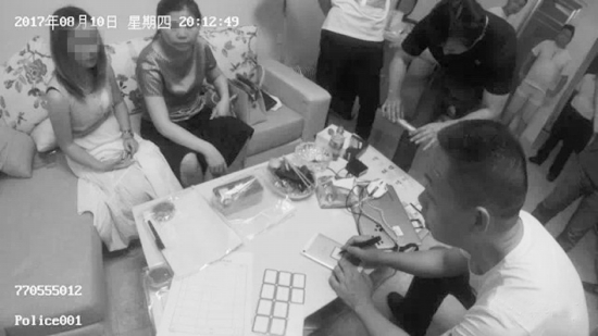 两个人免费完整在线直播免费视频直播，双人的在线观影新体验