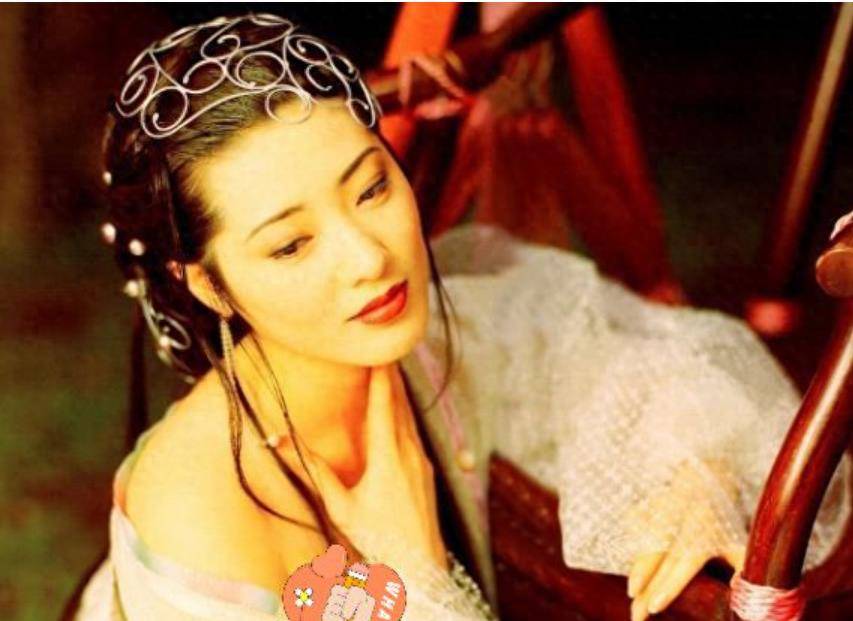 熟妇魅力之无码人妻丰满形象在A片与护士电影中的呈现