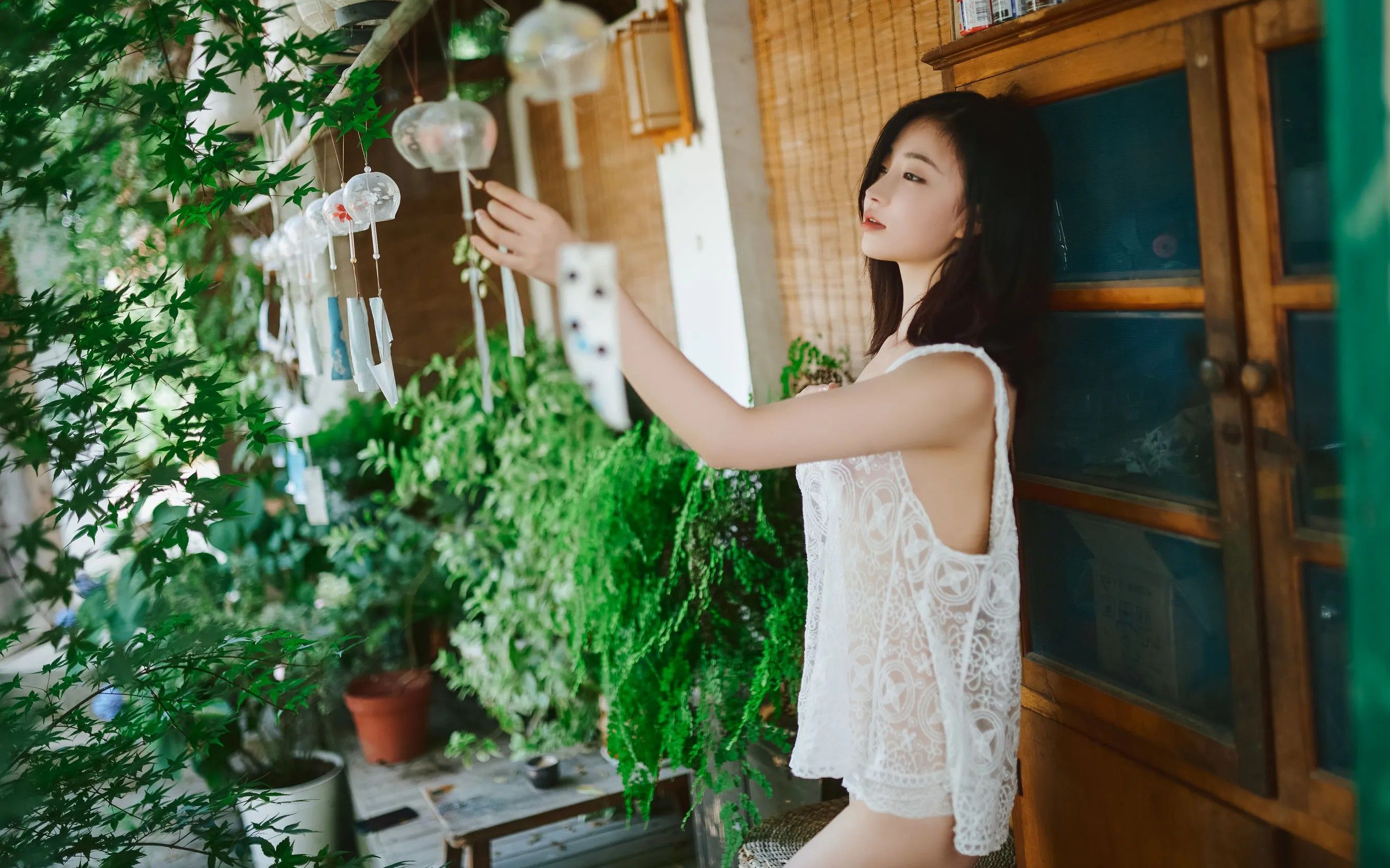 美女挨操美女与情感体验的微妙关系-第2张图片