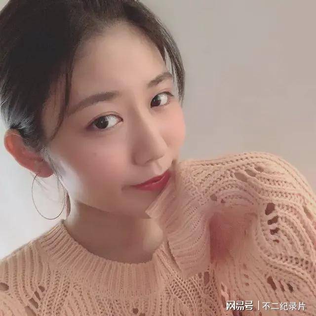 日本无码人妻熟妇A片，探讨网络色情内容的影响-第1张图片