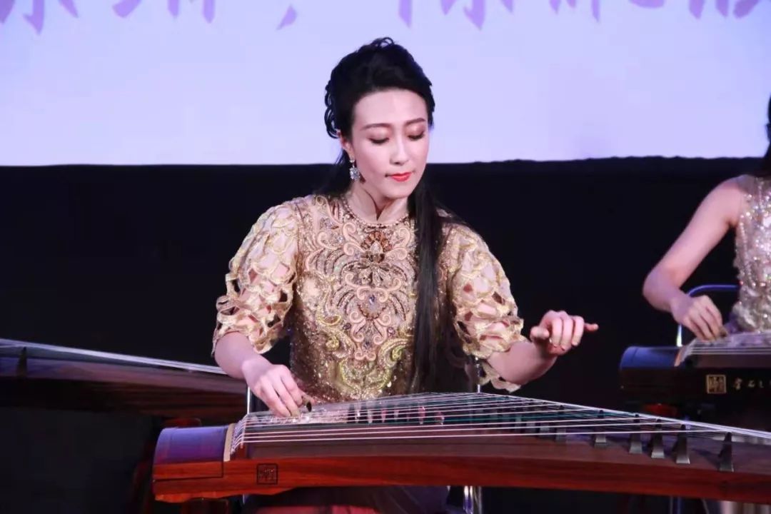 苏畅我回来了六部曲免费观看苏畅，音乐与生活的交响曲-第2张图片